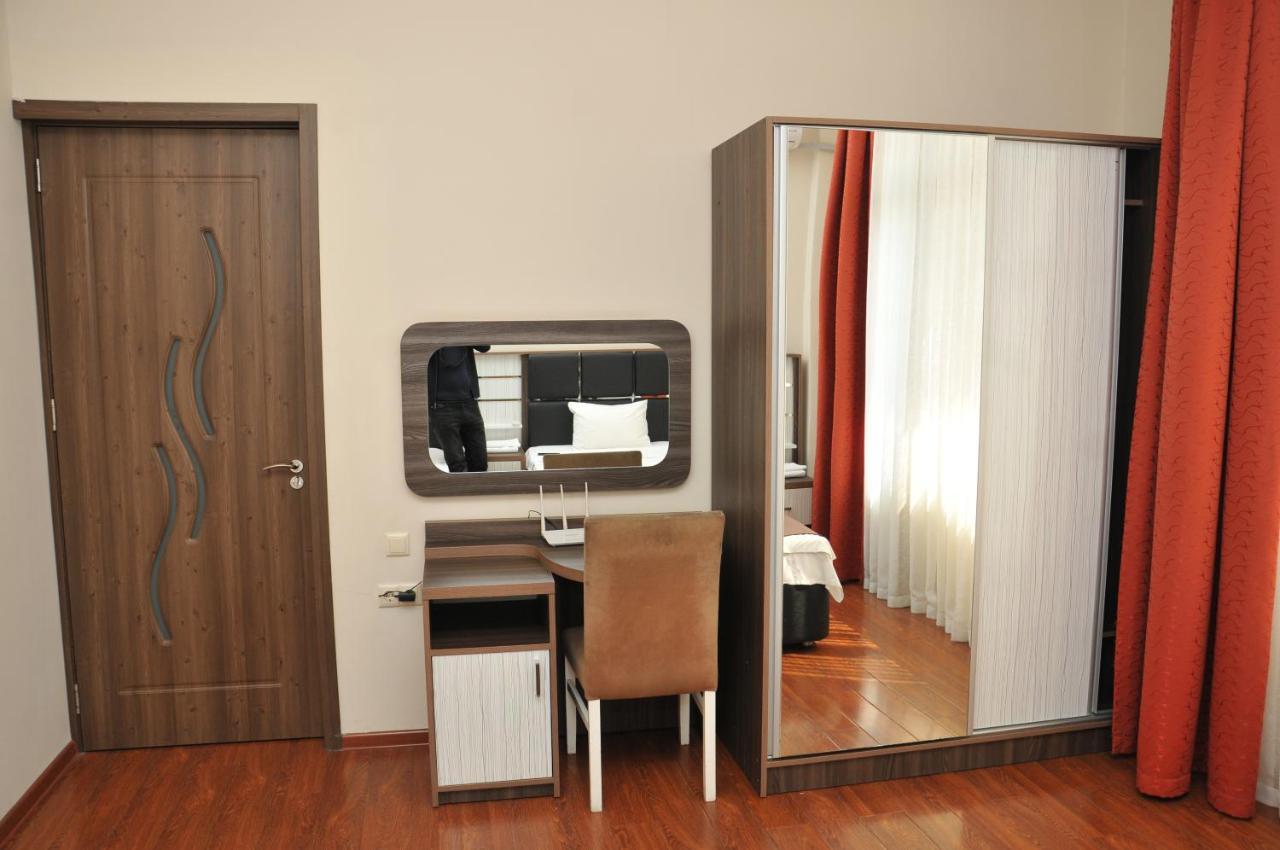 Apartments Residence Batumi Exterior foto